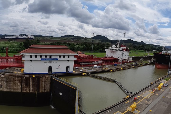 Panama Canal With Entry Ticket & City Tour: Old Town & City Views