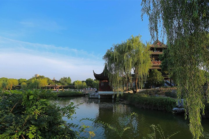 Excursion privée d'une journée à Suzhou au départ de Shanghai en train à grande vitesse avec l'option tout compris