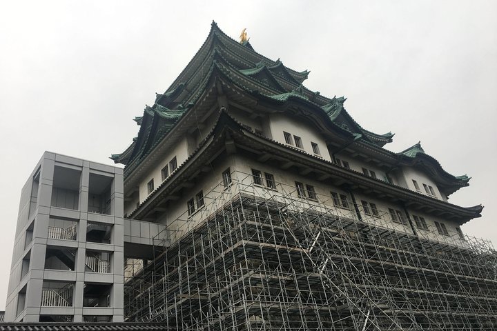 Excursão guiada de meio dia (AM) ao Castelo de Nagoya e Museu Comemorativo da Toyota