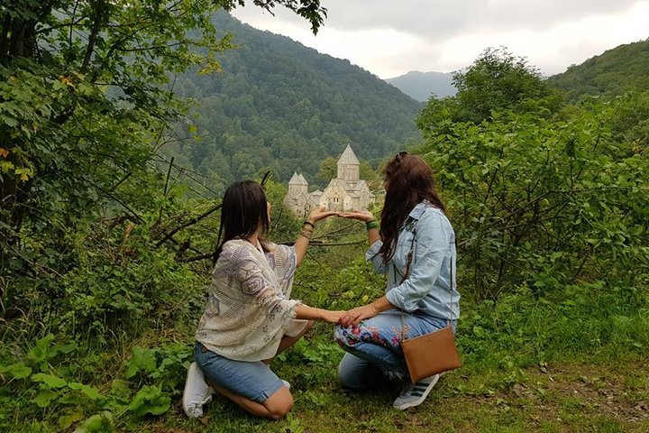 Transfer from Yerevan to Tbilisi with 2 sightseeing stops