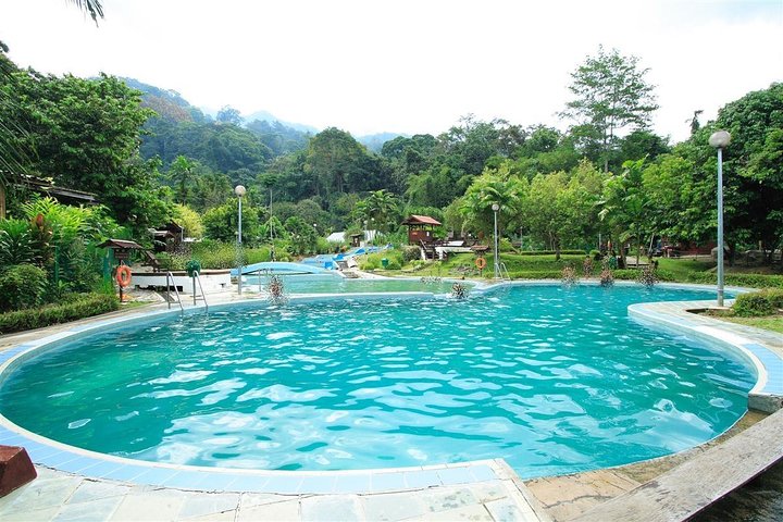 Tour del parco Kinabalu, del caseificio Desa e delle sorgenti termali di Poring
