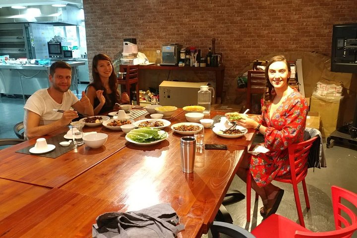Visite à pied du marché de Hong Kong et cours de cuisine Chinoise