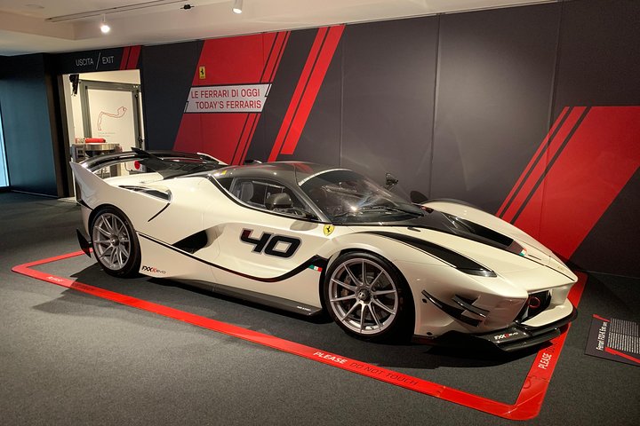 Ferrari Lamborghini Pagani Fabriken und Museen - Tour ab Bologna