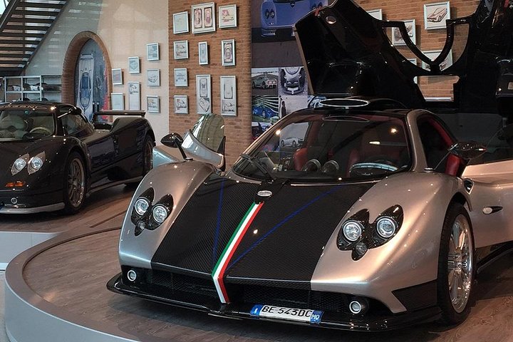 Ferrari Lamborghini Pagani Fabriken und Museen - Tour ab Bologna