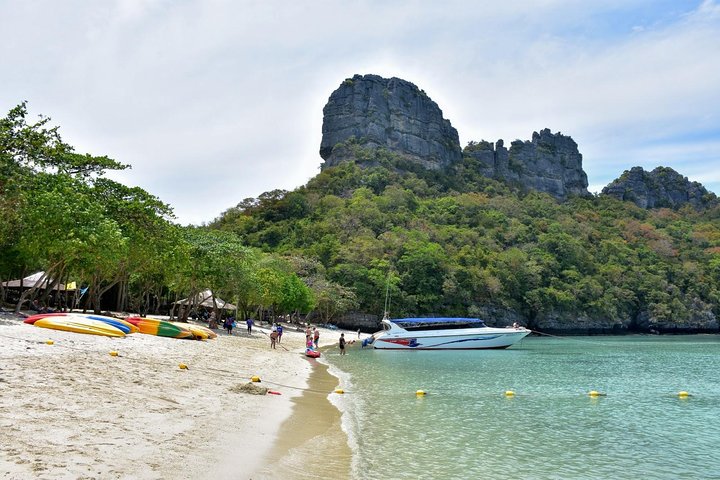 Snorkel y Kayak Viaje al Parque Marino Angthong en lancha rápida desde Koh Phangan