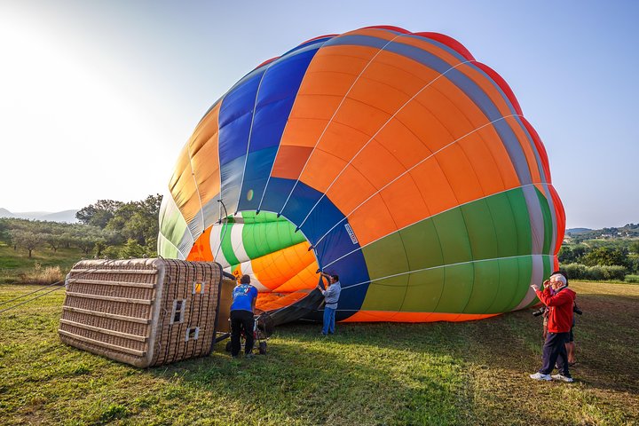 Professionele luchtballonvaarten bij Assisi, Trasimeno in Umbrië