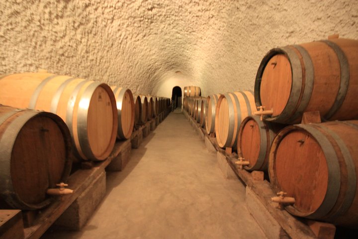 Tour enológico Santorini : Visita 3 Bodegas Locales con Catas