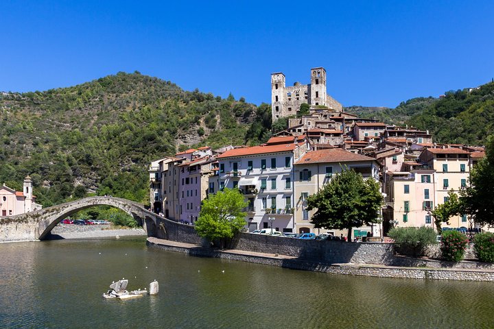 DOLCEACQUA & NERVIA VALLEY - Hemmet för Rosses vin och Monets älskade bro