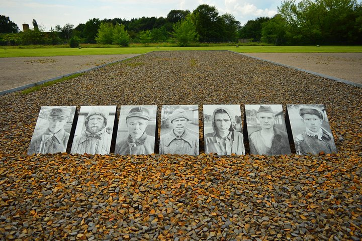 Sachsenhausen Koncentrationsläger Busstur på engelska från Berlin