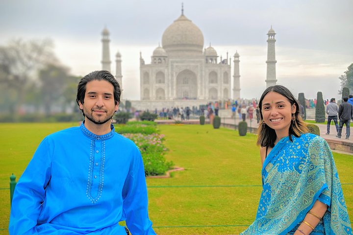 Private Taj Mahal & Agra Tour from Delhi with 5 Star Hotel Meal