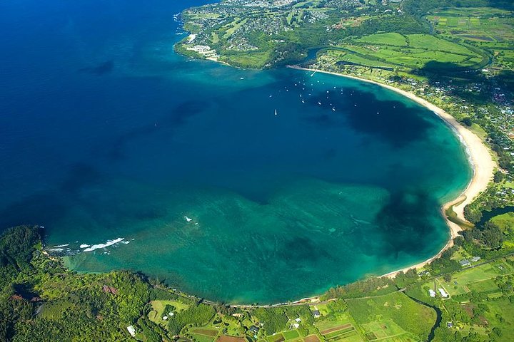 Kauai Flugzeugtour : Na Pali Küste, Wasserfälle und Fensterplätze