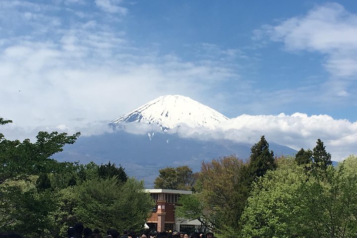 Mt. Fuji Skjulte Perler & Gotemba Outlets med Lokal Vejleder & Chauffør
