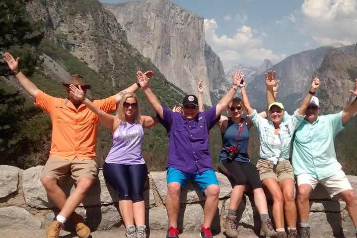 Halbprivate Yosemite-Tour mit Ahwahnee-Mittagessen und Abholung vom Hotel