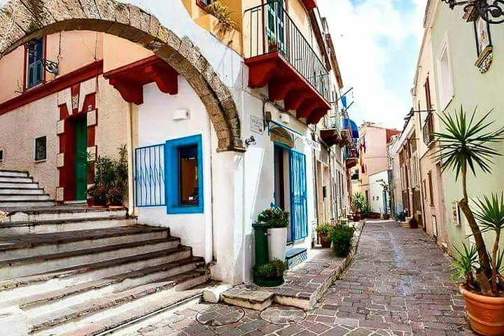Cagliari: experiencia privada en la isla de San Pietro y Carloforte
