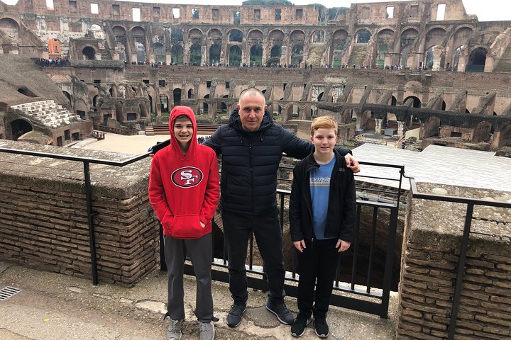 Tour esclusivi di Roma, Autista & Guida turistica, Colosseo & Vaticano