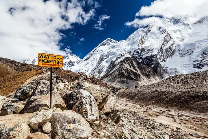 Erfahrung von Everest Base Camp Trek mit 5-Sterne-Unterkunft in Kathmandu