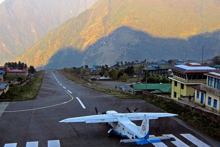 Erfahrung von Everest Base Camp Trek mit 5-Sterne-Unterkunft in Kathmandu