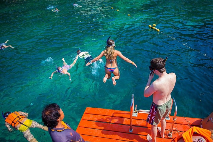 Snorkel Tour a Koh Nangyuan e as baías escondidas de Koh Tao a bordo do Oxygen