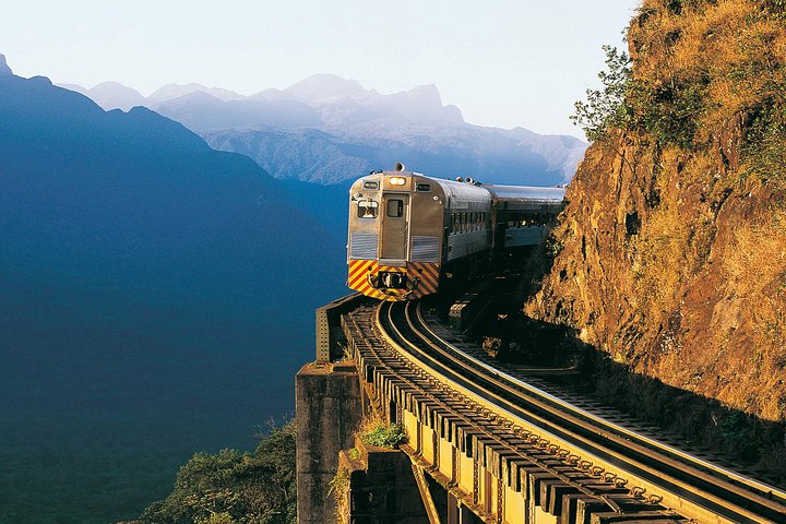 Scenic Treinrit naar historische steden Morretes en Antonina