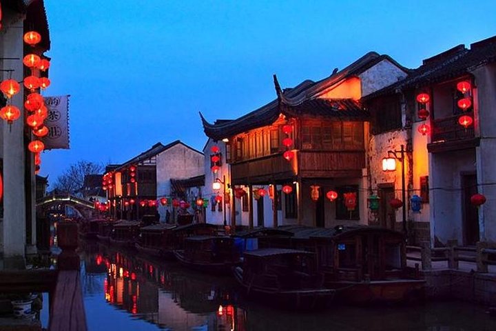 Private Suzhou Night Tour: Meister des Netzgartens, alter Kanal mit Abendessen