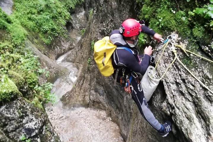 Canyoning nelle gole Bicaz - Parco nazionale delle montagne Hasmas