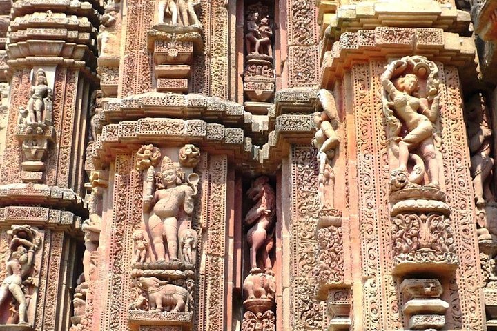 Bhubaneswar stadsrundtur och Konark Sun Temple i privat bil med guide