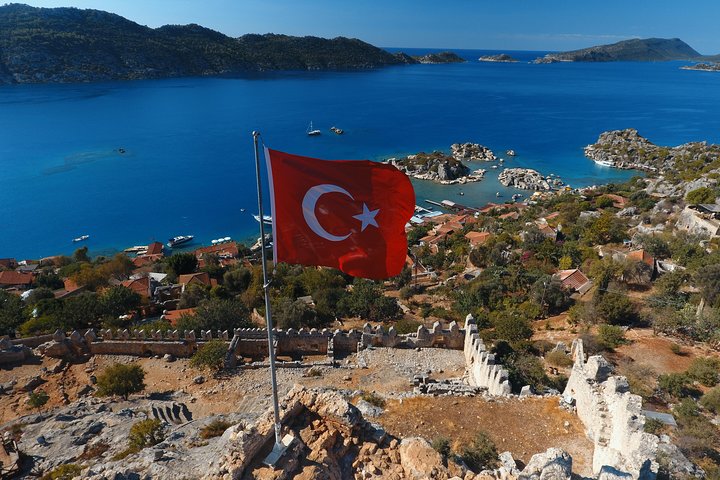 Recorrido compartido en barco por la ciudad de Kekova, incluido el almuerzo