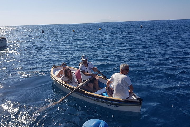 Desde Sorrento: Capri y Tour opcional en barco a la Gruta Azul