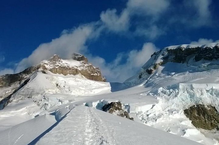 Scopri il Cerro Tronador con il Ghiacciaio Ventisquero Negro