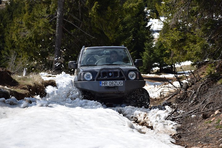 Halve dag 4x4 Tour in de oostelijke Karpaten