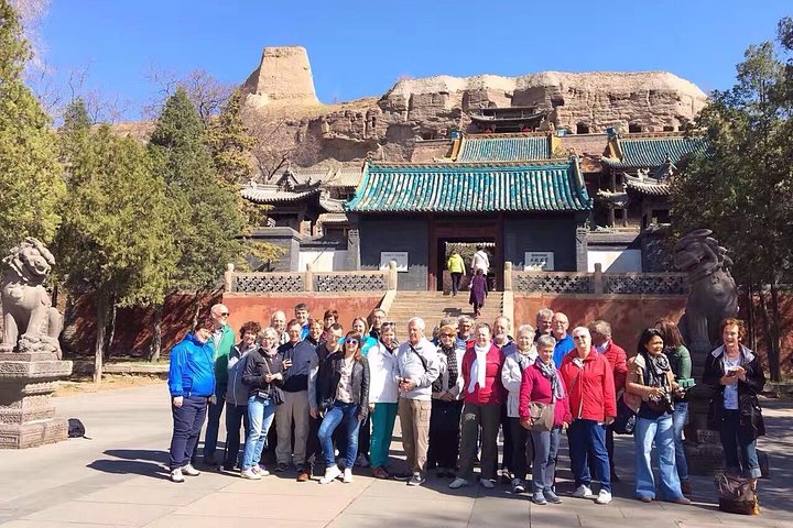 Excursión privada de un día a Datong organizada por el guía turístico local Nancy