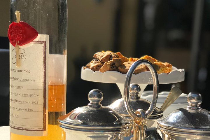 Große Tour durch Valpolicella : Schwerpunkt Amarone, 2 Weingüter und Mittagessen