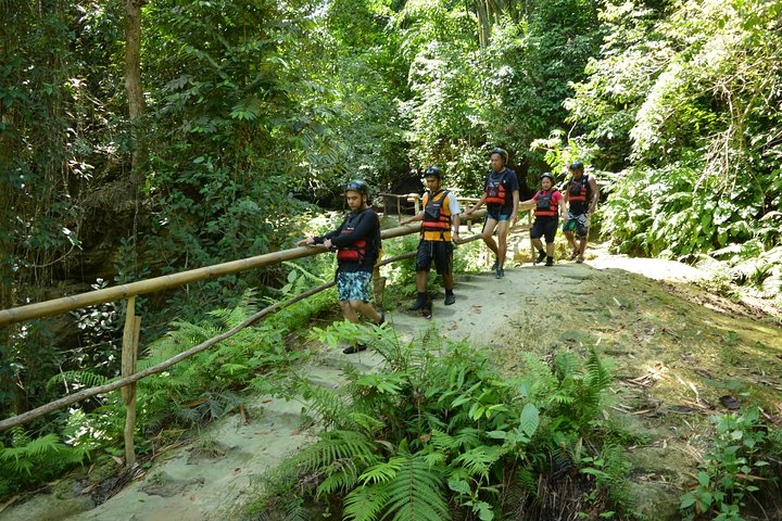 Kawasan Falls og Mantayupan Falls i en dag fra Cebu