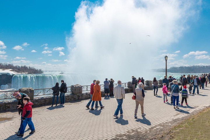 Niagara Falls 1 dagstur fra NYC med Maid of the Mist bådtur