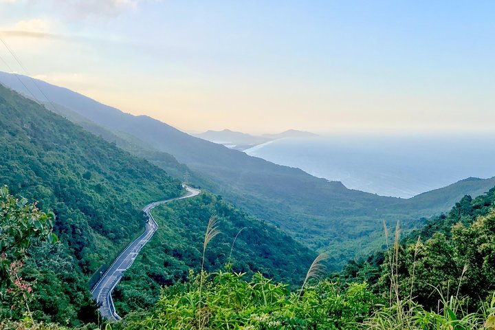 Easy Rider Motor Tour via Hai Van Pass vanuit DaNang/HoiAn/Hue