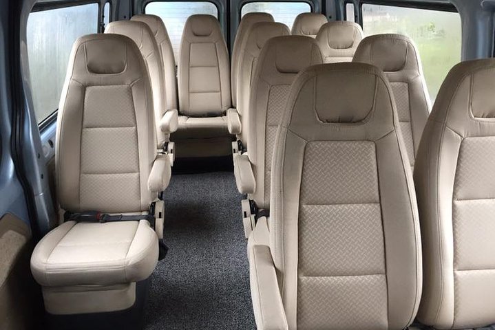 Privétransfer van Fenghuang naar Guilin en stopt bij Hongjiang