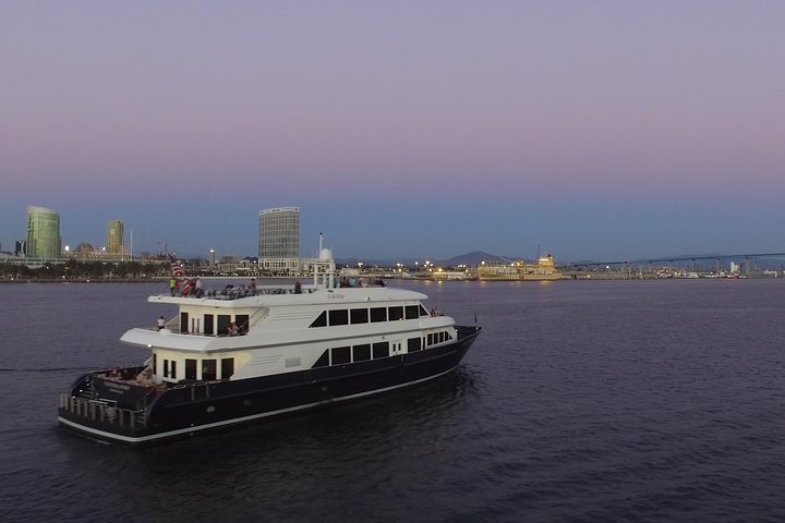 Crucero con cena por el puerto de San Diego