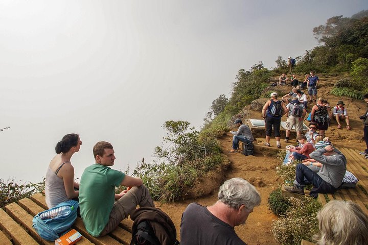 Nuwara Eliya : All Inclusive Horton Plains och teplockning Dagstur