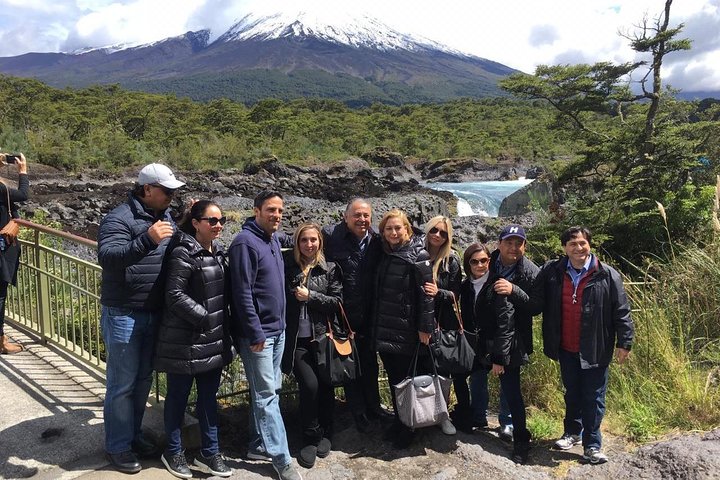 Helgedagstur til Osorno-vulkanen og Petrohue Falls