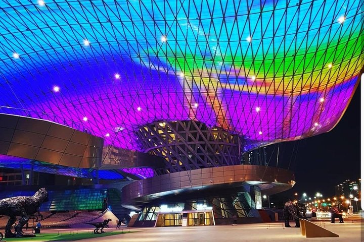 Tour nocturno de Busan con espectáculo de cruceros y fuegos artificiales
