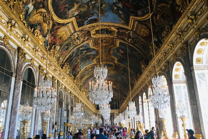 Versailles Palace & Giverny Privétour met lunch en hotelophaalservice