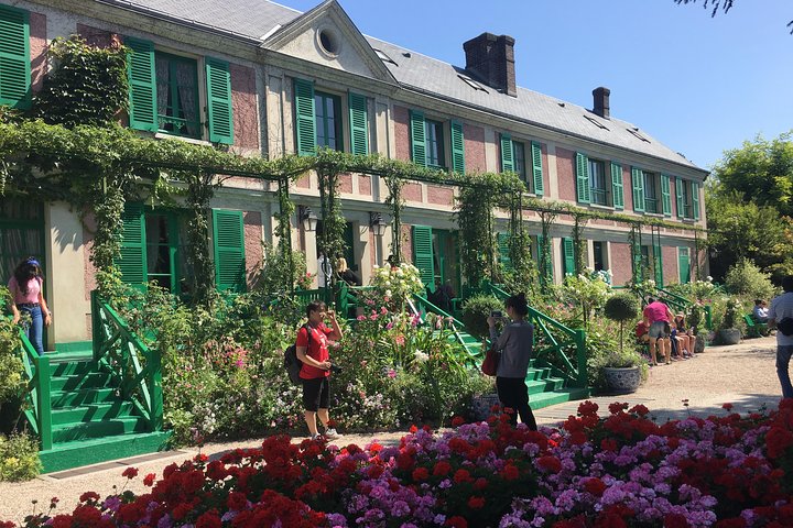 Versailles Palace & Giverny Privétour met lunch en hotelophaalservice