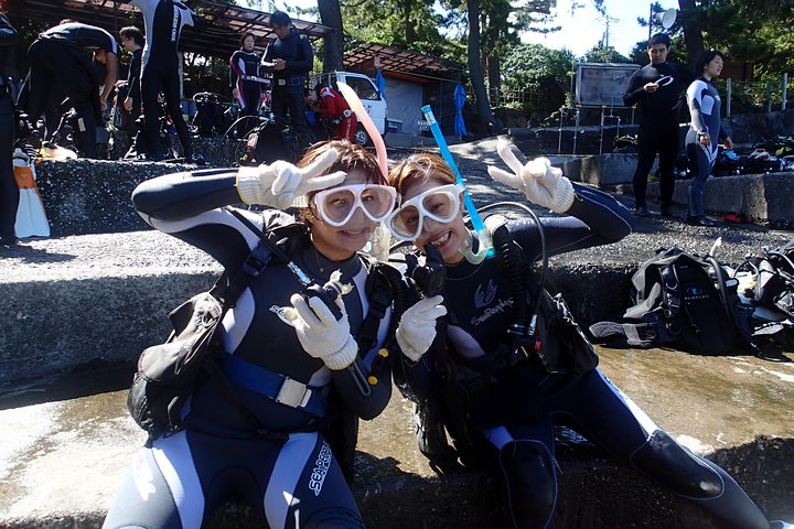Experience diving Scuba diving in Japanese waters!! It's your first time.Beginner to veteran instructors will guide you with kindness and care.