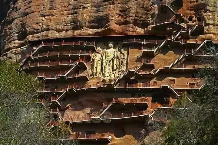 Private Tianshui Half Day Tour naar Maiji Mountain Grottoes