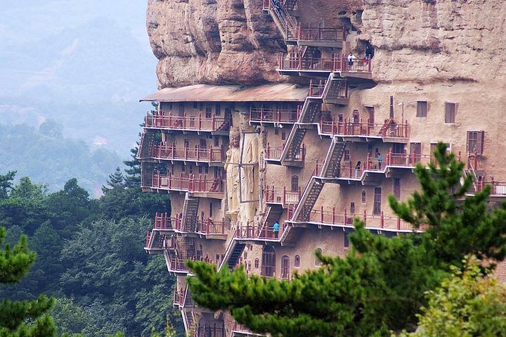Private Tianshui Half Day Tour naar Maiji Mountain Grottoes