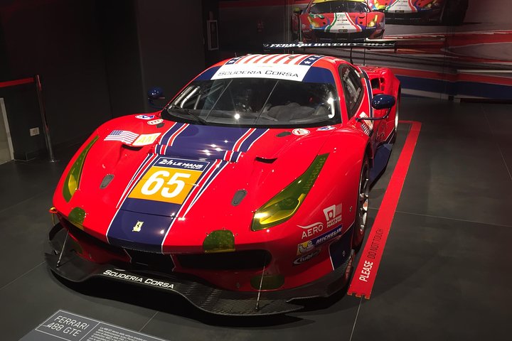 Ferrari Lamborghini Pagani Fabriken und Museen - Tour ab Bologna