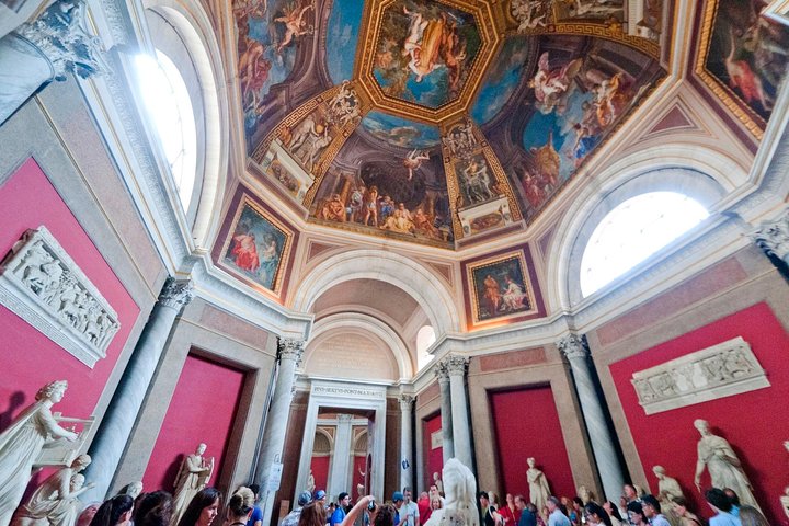 Vatican Museums, Sistine Chapel & St Peter’s Basilica Guided Tour