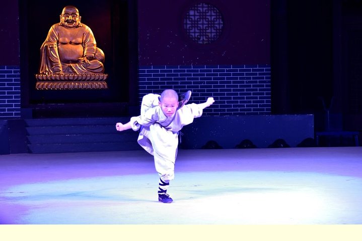 Private Day Tour naar de Shaolin-tempel en Longmen-grotten vanuit Zhengzhou