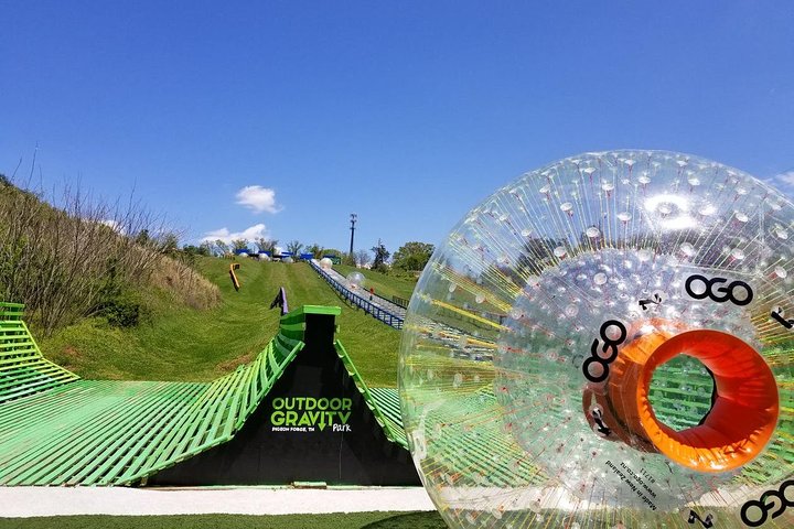Eintrittskarte für den Outdoor Gravity Park Zorbing in Pigeon Forge