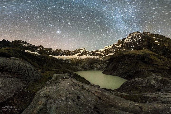 Tour de Trekking por el Volcán Altar de 3 días a Laguna Amarilla desde Riobamba